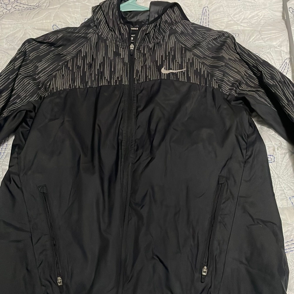 Nike windbreaker